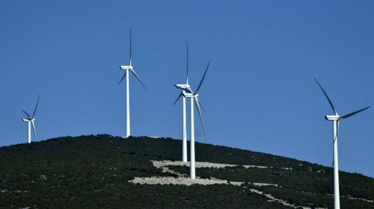 Οι ΑΠΕ Παραμένουν Πολύ Ακριβές για την Ελληνική Βιομηχανία