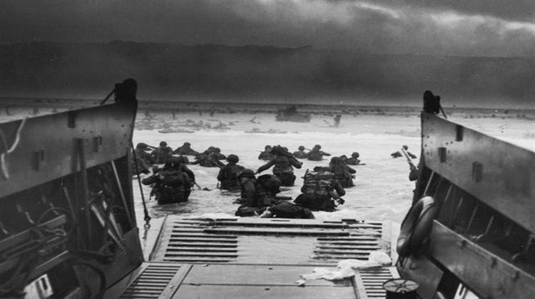 D-Day: Στη Νορμανδία οι Σύμμαχοι για τα 80 Χρόνια Από Την Απόβαση (εικόνες)