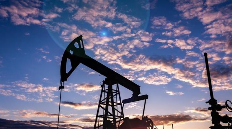Πετρέλαιο: Ανοδικά μετά τις Εβδομαδιαίες Απώλειες -Όλα τα Βλέμματα στα Επιτόκια της Fed