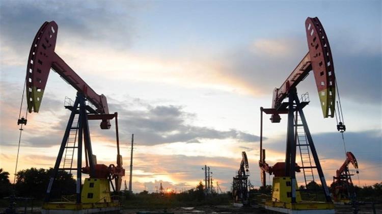 IEA: Οι Παγκόσμιες Αγορές Πετρελαίου σε Τροχιά Σημαντικού Πλεονάσματος αυτή τη Δεκαετία