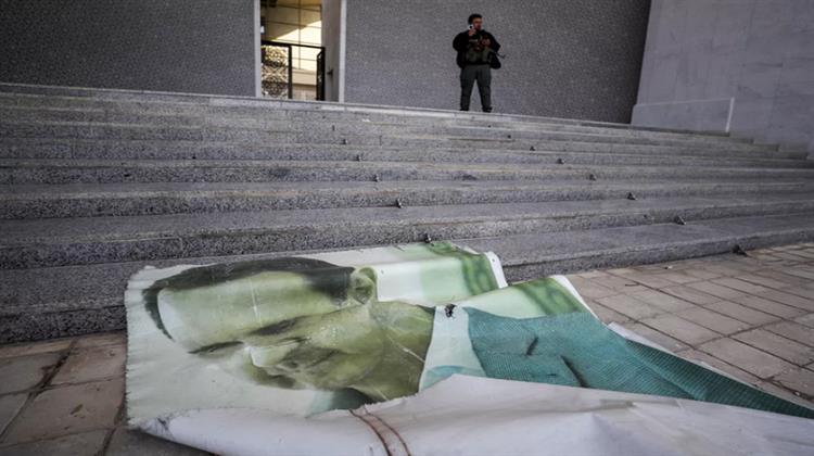 Συρία: Στα Χέρια των Τζιχαντιστών Ανταρτών η Δαμασκός – «Τέλος Εποχής» για το Καθεστώς Άσαντ (Αναλυτικά οι Εξελίξεις)