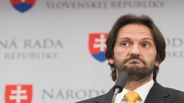 Κάλινιακ (Σλοβακία): Το Κίεβο θα Χρειαστεί να Εκχωρήσει Εδάφη Αν Θέλει Ειρήνη