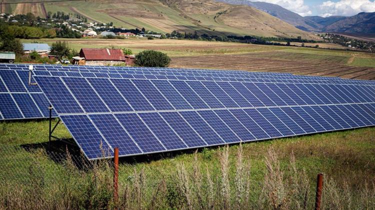 Ρεύμα: Γιατί Εξετάζουν τον Κίνδυνο Μπλακάουτ το Πάσχα – Σενάρια Αποκοπής 7.000 Φ/Β