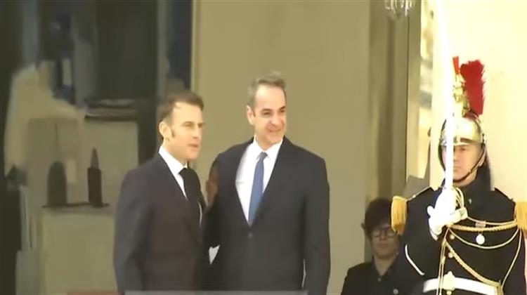 Στο Παρίσι ο Μητσοτάκης για τη Σύνοδο Μακρόν για την Ειρήνη και την Ασφάλεια στην Ουκρανία