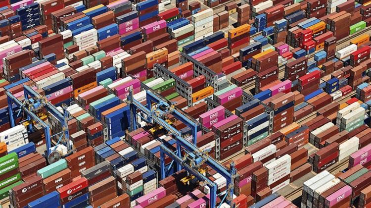 Δασμοί: Στο 125% οι κινεζικοί δασμοί επί των αμερικανικών προϊόντων