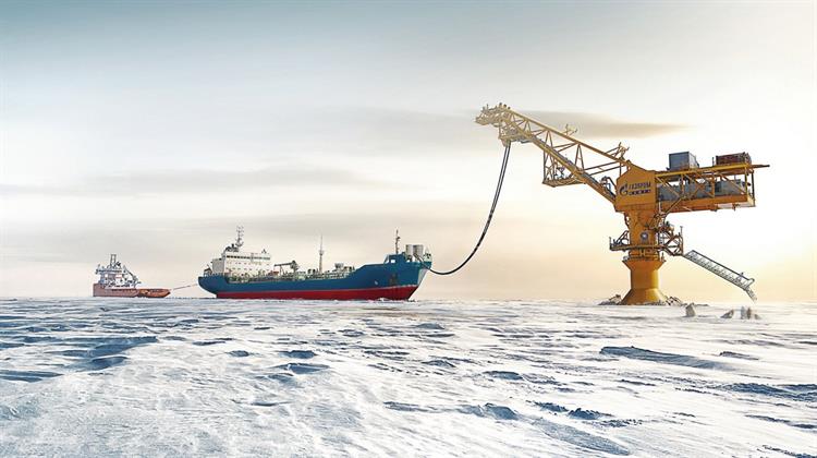 Russian Arctic Oil Exports to China Jump Helped by STS Transfers, Sources Say