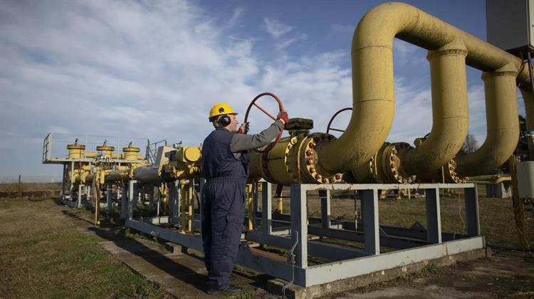 Serbia’s Vucic to Discuss New Gas Deal With Putin in Moscow