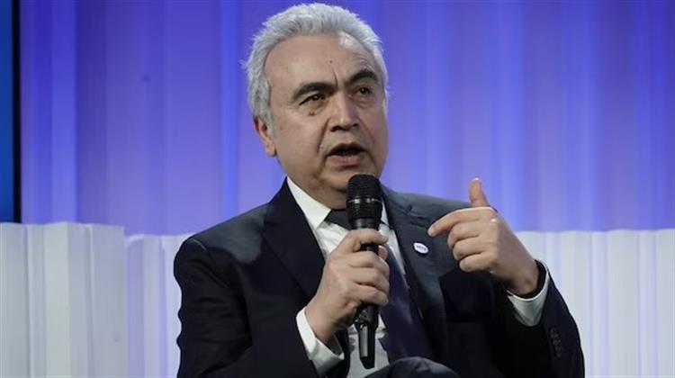 IEA: Οι Παγκόσμιες Επενδύσεις στην Ενέργεια θα Φτάσουν Φέτος τα $ 3,3 τρισ.