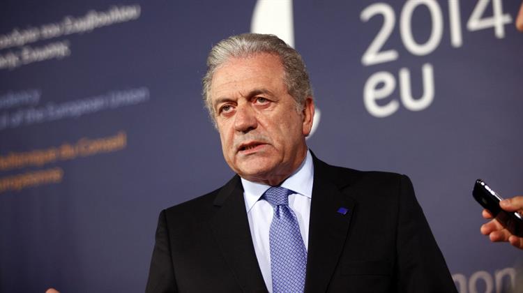 Διπλή Απειλή στις Θάλασσες: Χούθι και Ουκρανικές Νάρκες Θέτουν σε Κίνδυνο την Ελληνική Ναυτιλία