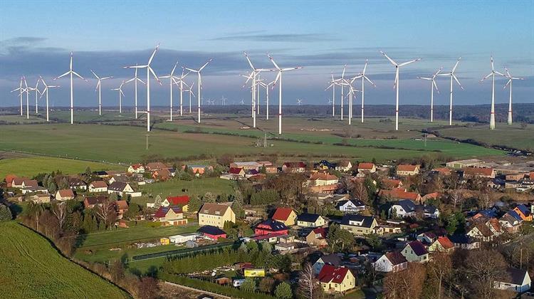 Γερμανία: Καταργεί Σταδιακά τις Σταθερές Επιδοτούμενες Τιμές των ΑΠΕ – Προς «Ευέλικτο» Καθεστώς με Βάση την Αγορά