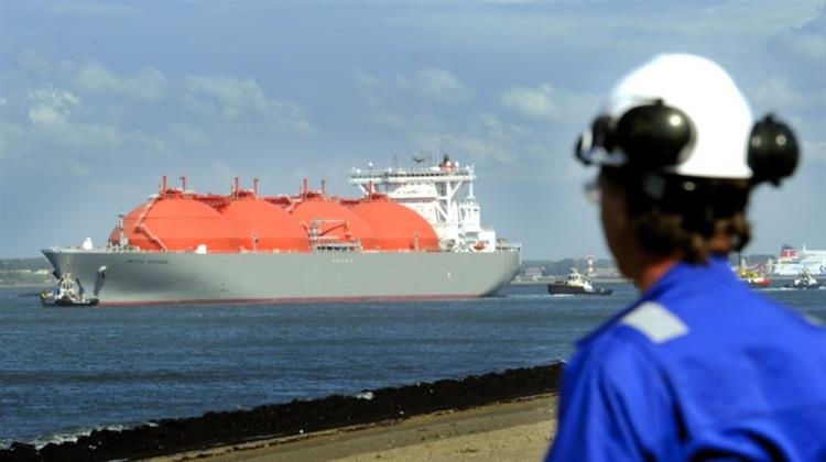 Greenpeace: Ευρωπαϊκές Εταιρείες Καταβάλλουν στη Ρωσία δισ., σε Φόρους για Εισαγωγές LNG