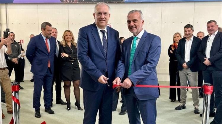 Θεοδωρικάκος: «Παράδειγμα Ανταγωνιστικότητας και Καινοτομίας το Ελληνικό Αλουμίνιο»