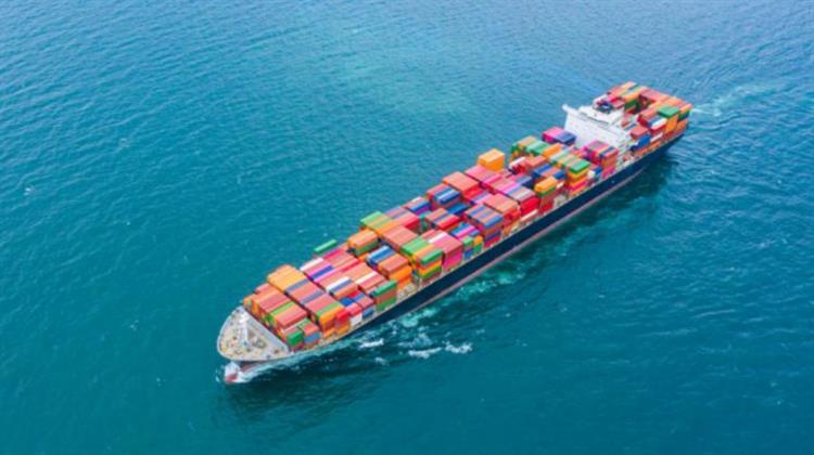 Πεκίνο: Θα Επιβάλει Ειδικά Λιμενικά Τέλη στα Αμερικανικά Πλοία που Φτάνουν στην Κίνα