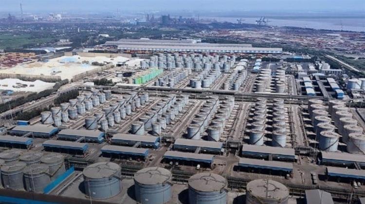 Υψηλές Παραμένουν οι Ρωσικές Εξαγωγές Πετρελαίου προς την Ινδία