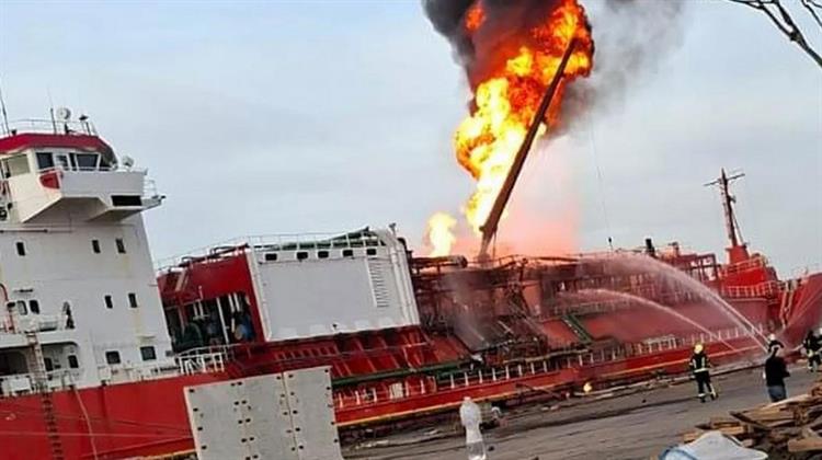 Η Ρωσία Έπληξε Τουρκικό Τάνκερ που Μετέφερε Υγράεριο σε Λιμάνι στην Περιοχή της Οδησσού