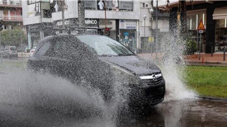 Σε συναγερμό η Πολιτική Προστασία για την κακοκαιρία ADEL