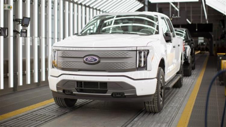 Η Ford Υφίσταται Ζημιά $ 19,5 δισ., από τα ΕV και Στρέφεται στα Υβριδικά, τα Φορτηγά και την Aποθήκευση Eνέργειας
