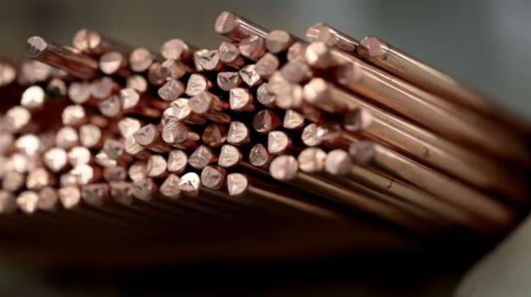 Ο Χαλκός Έτοιμος για την Καλύτερη Χρονιά από το 2009 Μετά την Άνοδο του Δεκεμβρίου