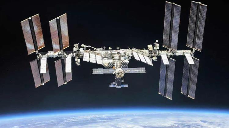 NASA: Πιθανή η Επίσπευση της Επιστροφής του Πληρώματος του ISS λόγω Ασθένειας Αστροναύτη