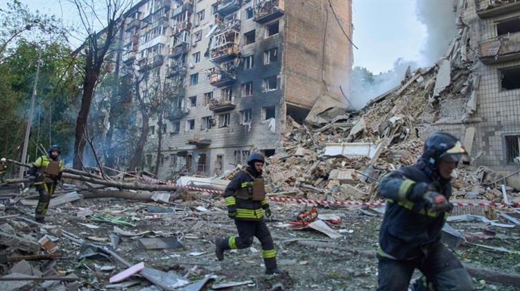Ουκρανία: Τέσσερις Νεκροί από Ρωσική Επίθεση στο Κίεβο – Χτύπημα σε Λβιβ, Πιθανός με Πύραυλο Oreshnik