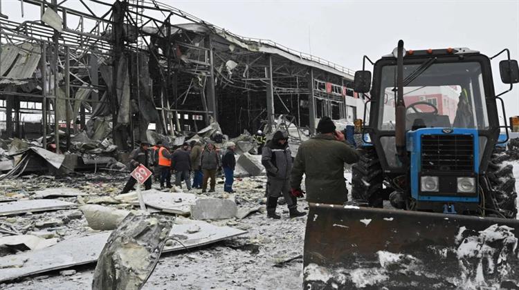 Πόλεμος στην Ουκρανία: Η Ρωσία Kαταστρέφει Eνεργειακή Yποδομή στο Χάρκοβο