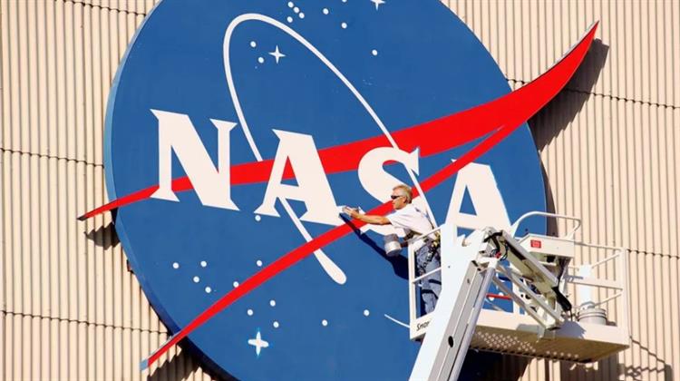 NASA και Υπουργείο Ενέργειας Στοχεύουν σε Πυρηνικό Αντιδραστήρα στη Σελήνη έως το 2030