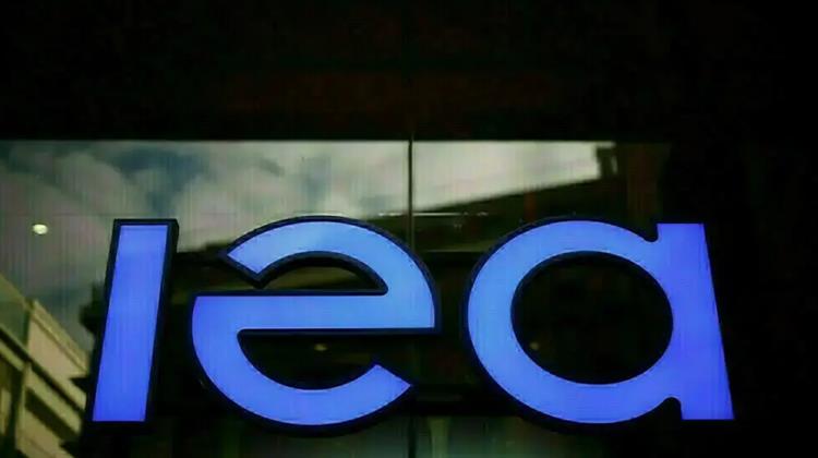 IEA: Η Αύξηση της Παγκόσμιας Ζήτησης Πετρελαίου Θα Ενισχυθεί το 2026