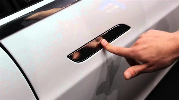 Κίνα: Απαγόρευσε τις Κρυφές Λαβές στις Πόρτες των EV για Λόγους Ασφαλείας