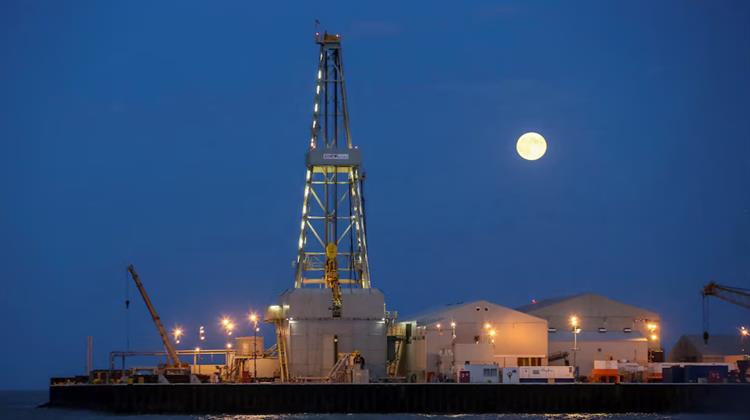 Shell: Παύση Επενδύσεων στο Καζακστάν Εξαιτίας των Δικαστικών Διαφορών