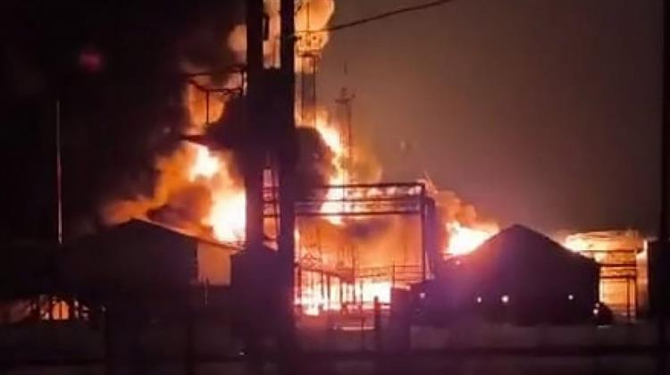 Ρωσία: Η Ουκρανία Έπληξε Εγκατάσταση Αποθήκευσης Πετρελαίου στην Περιφέρεια Σαράτοφ