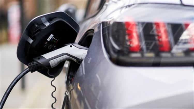 ΕΕ: Σε Άνοδο η Ηλεκτροκίνηση, παρά τη Μείωση των Πωλήσεων Νέων Αυτοκινήτων στην ΕΕ