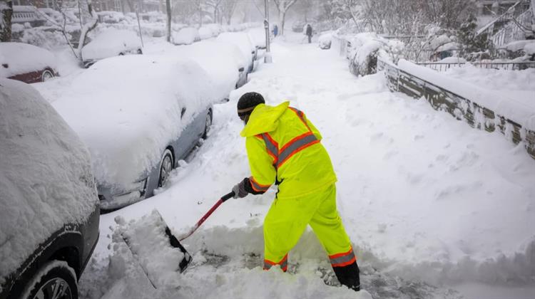 ΗΠΑ: Εκτεταμένες Διακοπές Ρεύματος στις Νοτιοανατολικές Πολιτείες καθώς Χιονοθύελλα Πλήττει την Νέα Υόρκη