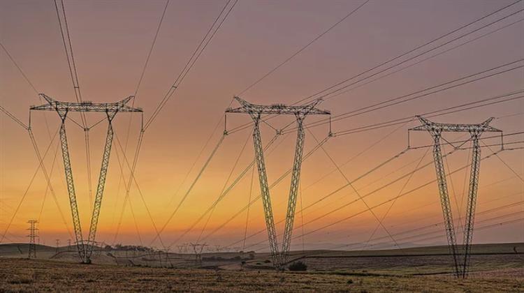 Αναζητείται Φόρμουλα Στήριξης για το Βιομηχανικό Ρεύμα