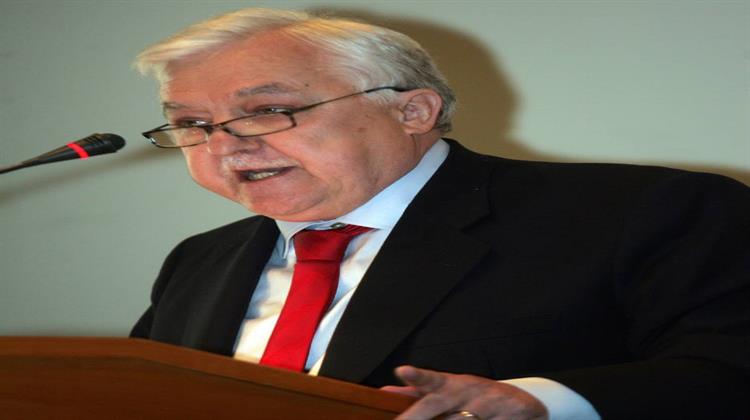 Αλέκος Παπαδόπουλος: «Ευχαριστώ, Αλλά Δεν Ενδιαφέρομαι»