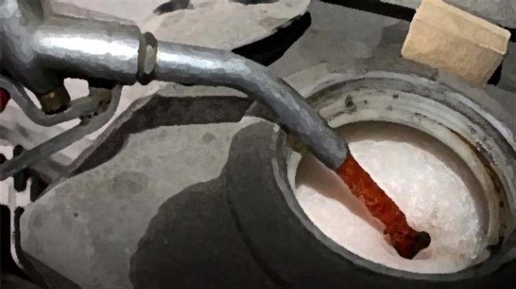 Πωλούσαν Ορυκτέλαια για Ντίζελ