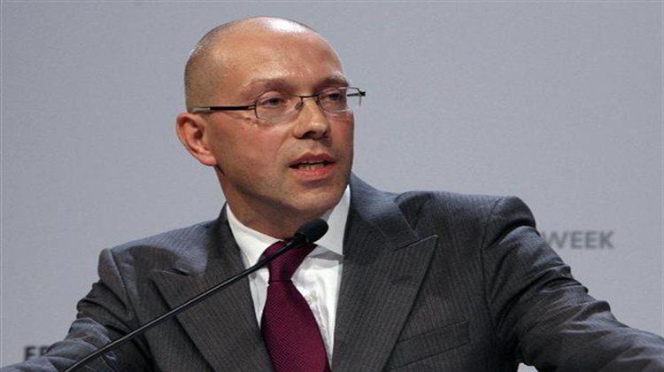 Άσμουσεν: Θετικό Πρόσημο στην Ανάπτυξη της Ελλάδας από το 2014