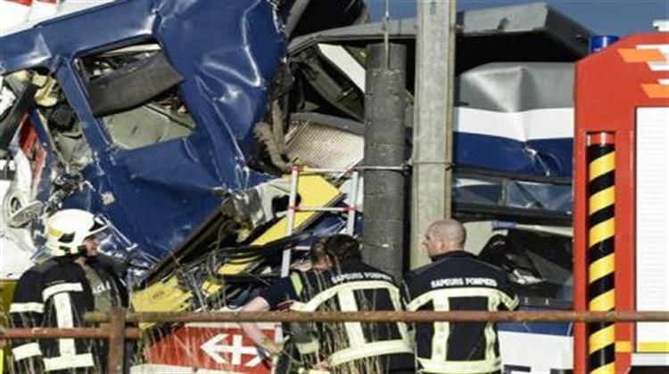 Ένας Νεκρός Μετά τη Μετωπική Σύγκρουση Δύο Τρένων στην Ελβετία