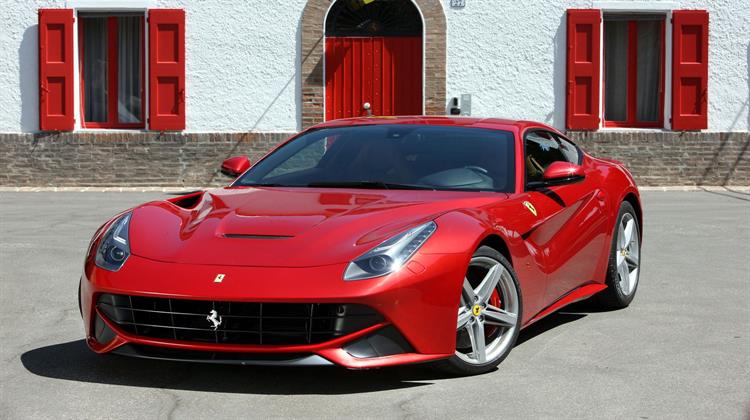 Η Ferrari Επενδύει 2 Δις. Ευρώ σε Πιο Αποδοτικούς Κινητήρες