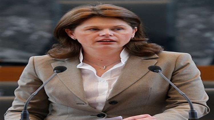 Αλένκα Μπρατούσεκ: Υποψήφια Αντιπρόεδρος της Κομισιόν για την Ενεργειακή Ενοποίηση