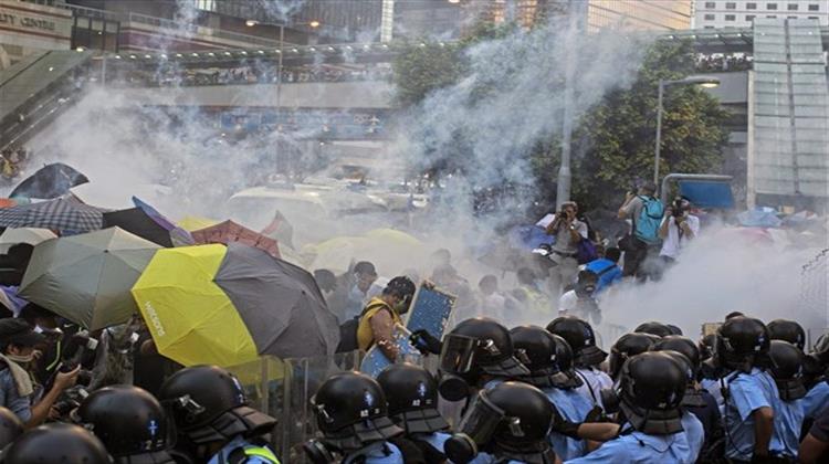 Παρενέργειες σε Όλο τον Κόσμο Από τις Κινητοποιήσεις στο Χονγκ Κονγκ