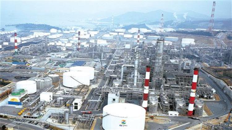 Ξανάνοιξε το Διυλιστήριο της Lukoil στην Ρουμανία