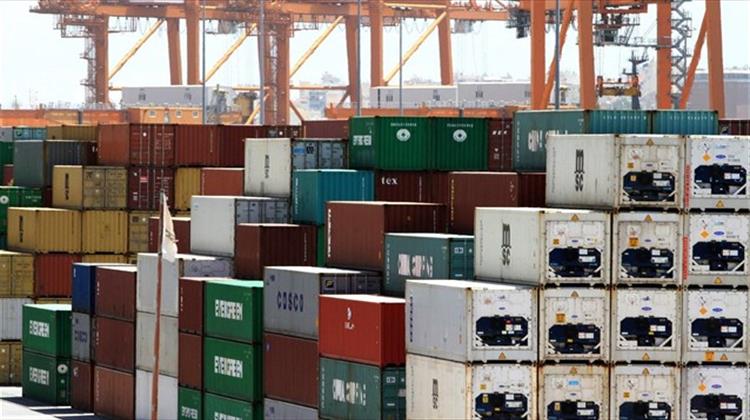 Μεικτή Εικόνα στις Εξαγωγές Λόγω των Διακυμάνσεων στις Τιμές του Πετρελαίου