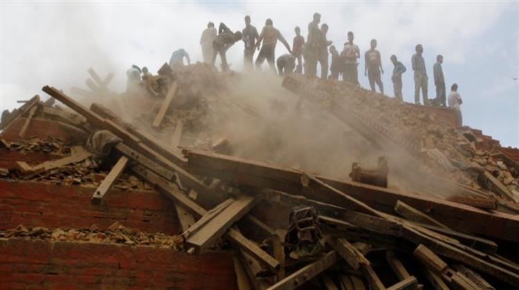 CNN: 1400 οι Νεκροί Από την Ισχυρή Σεισμική Δόνηση των 7,9 Βαθμών που Συγκλόνισε το Νεπάλ