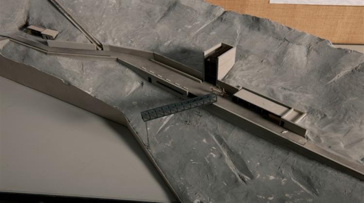 Λαφαζάνης: Στα Σχέδια του ΥΠΑΠΕΝ η Τόνωση της Εξόρυξης Σμυρίδας