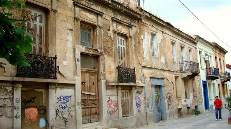 Η Υποκουλτούρα της Ασχήμιας Εξουσιάζει την Αθήνα