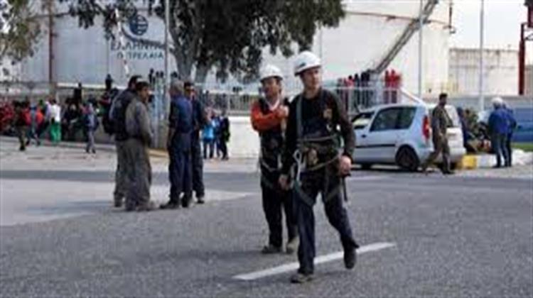 Εσπευσμένα Μετέβη στα Διυλιστήρια των ΕΛ.ΠΕ. στον Ασπρόπυργο ο Π. Λαφαζάνης