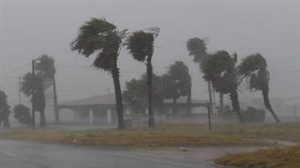 Powerful US Hurricane Weakens After Massive Damage