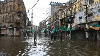 Πακιστάν-Πλημμύρες: Προσπάθειες να Προστατεύσει Ηλεκτροπαραγωγικό Σταθμό που Τροφοδοτεί Εκατομμύρια Ανθρώπους