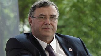 Μένουμε στη Ρωσία Μόνο και Μόνο για να Μεταφέρουμε Φυσικό Αέριο στην Ευρώπη, Λέει ο CEO της Total