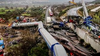 NZZ: Τι Θέλει να Συγκαλύψει η Κυβέρνηση για τα Τέμπη;